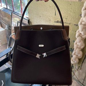 Tory Burch Lee Radziwill Double Bag in Pine Bark. Contrasting suede interior